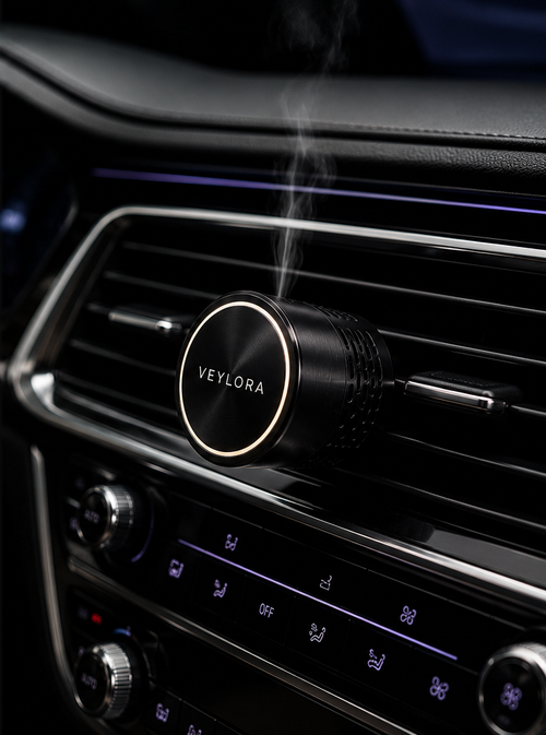 Veylora AeroMist™ – Smart Car Diffuser